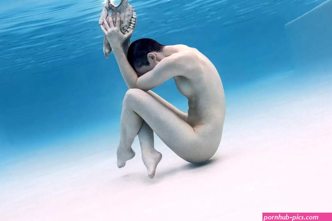 Underwater Boudoir Photography