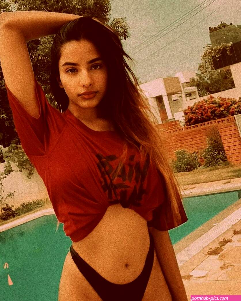 Aurora Sinclair