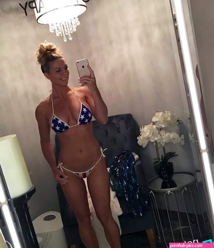 Callie Bundy Nude OnlyFans Leak Picture QFC0ZAMu1l