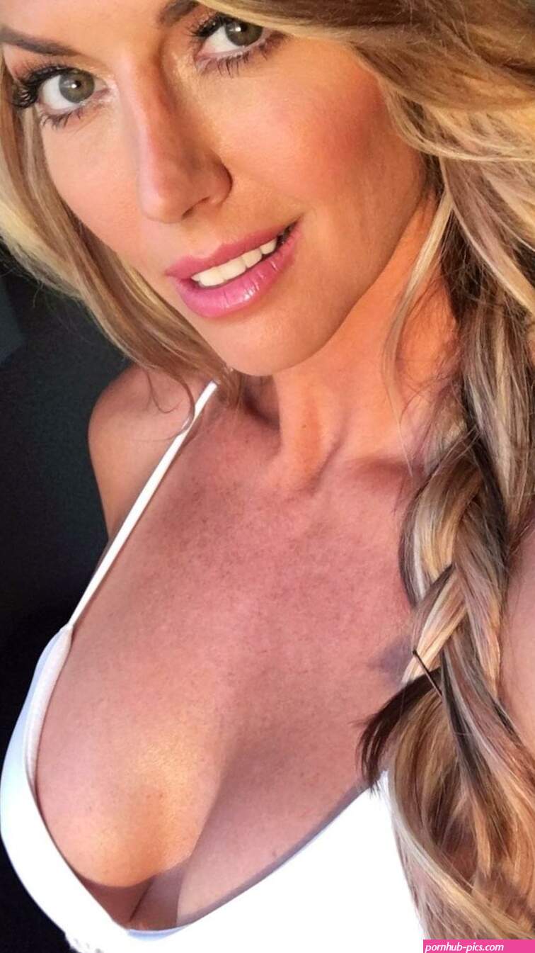 Callie Bundy Nude Leaks