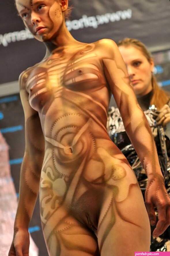 Naked fashion show Porn Pic
