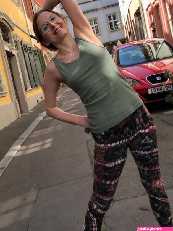 Nude in Heidelberg Look my OF NudeyoginiAmbika