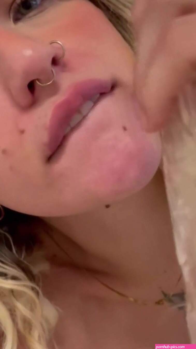 OnlyFans Leaked