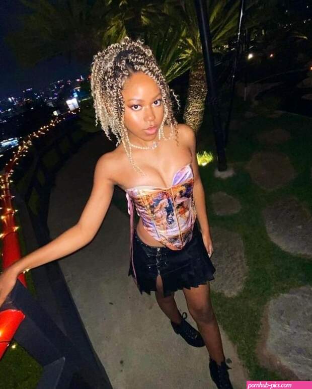 Riele Downs Nude Leaks