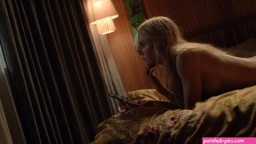 Nude video celebs Actress Samara Weaving