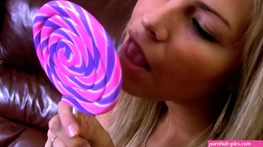Nothing Beats Watching My Girlfriend Squirt While I Take Her