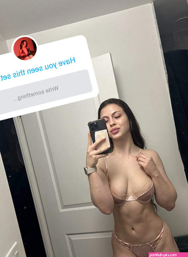 Sudefit sudefit1 sudekitty Naakte Gelekte OnlyFans Foto 1