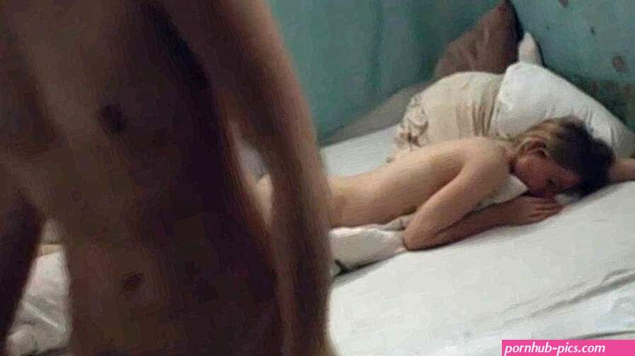 Uisenma Borchu nude pics page