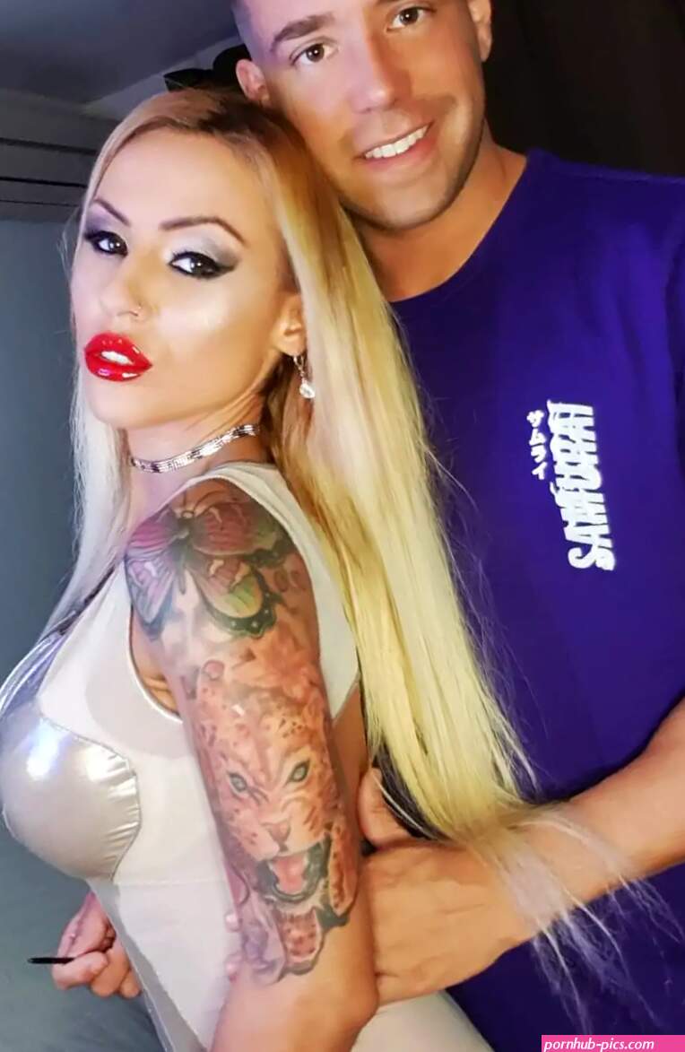SERIES OF PORN VIDEOS WITH THE PORN ACTOR ALBERTO BLANCO AND HIS HUGE COCK