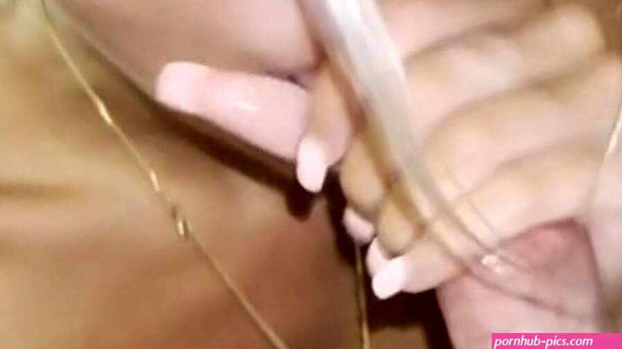 Innocent 18 Year Old College Girl gets HUGE FACIAL from Classmate