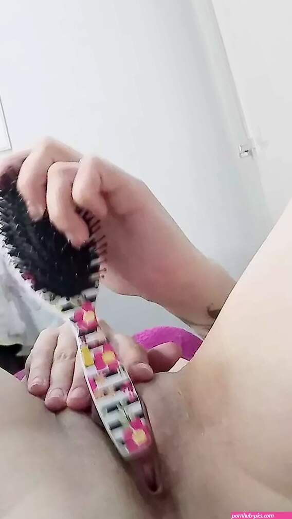 Teen Hairbrush Masturbation Squirt Porn Videos: Free XXX-rated Sex Videos 2026 2