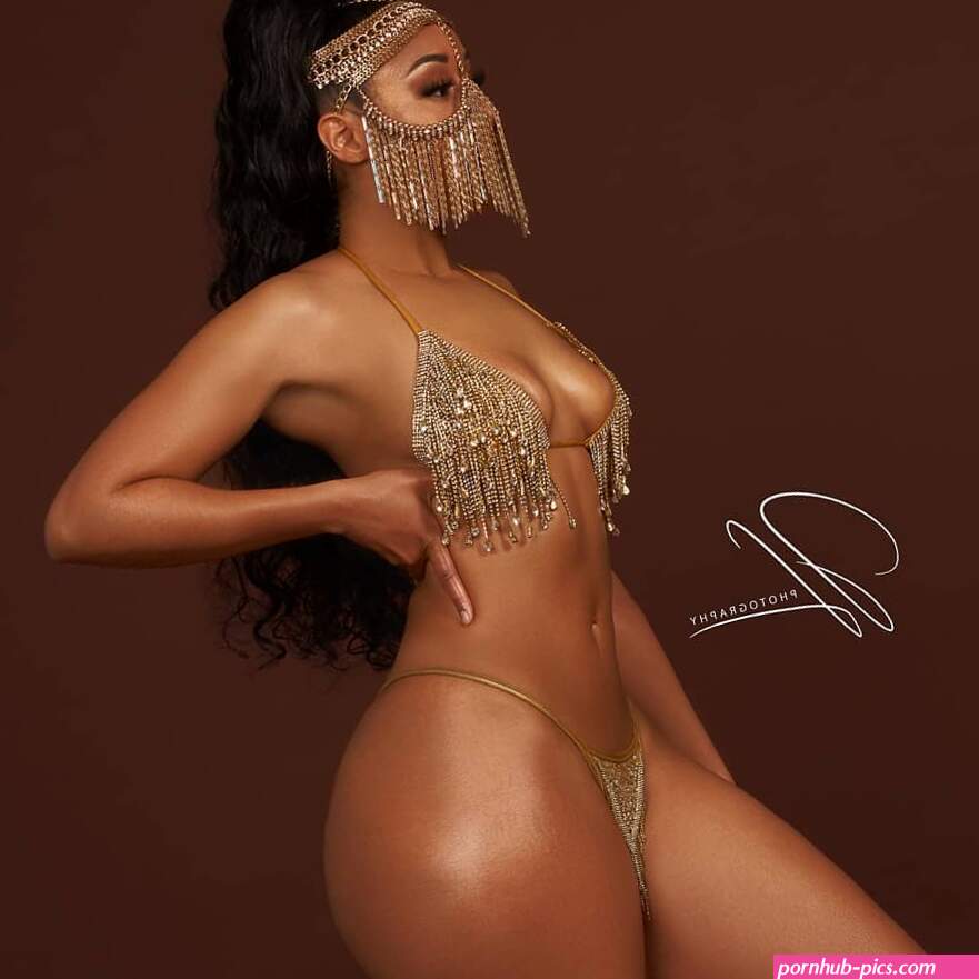 Cleo Cakes
