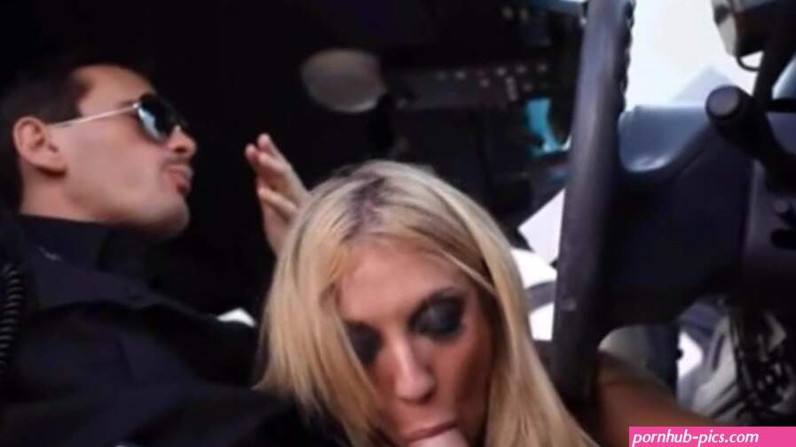 Cop Porn: Blowjob Blowjob Porn feat. Amy Brooke
