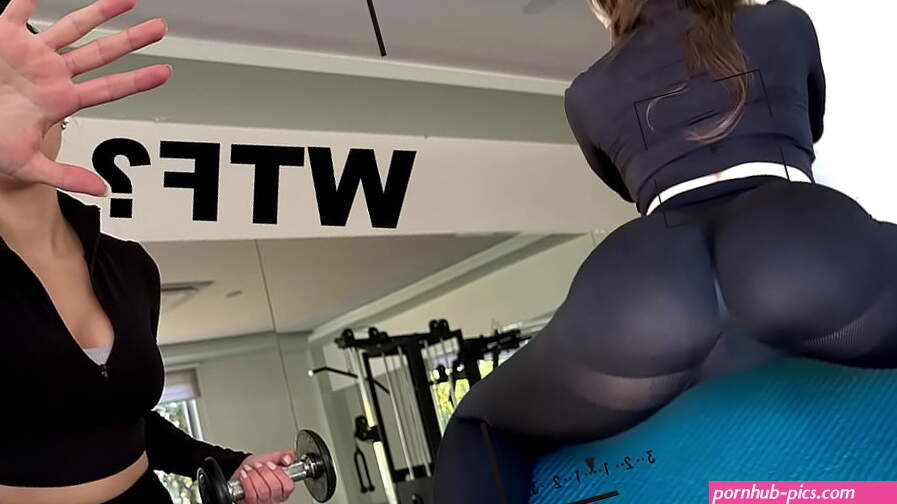 Una chica enojada me pill viéndola en el gimnasio. Anal
