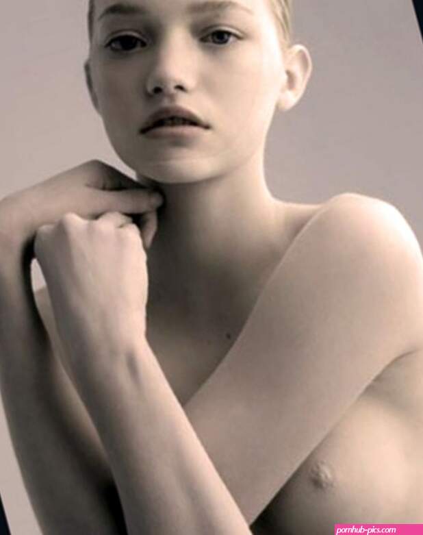Gemma Ward Nude and Sexy Photo Collection