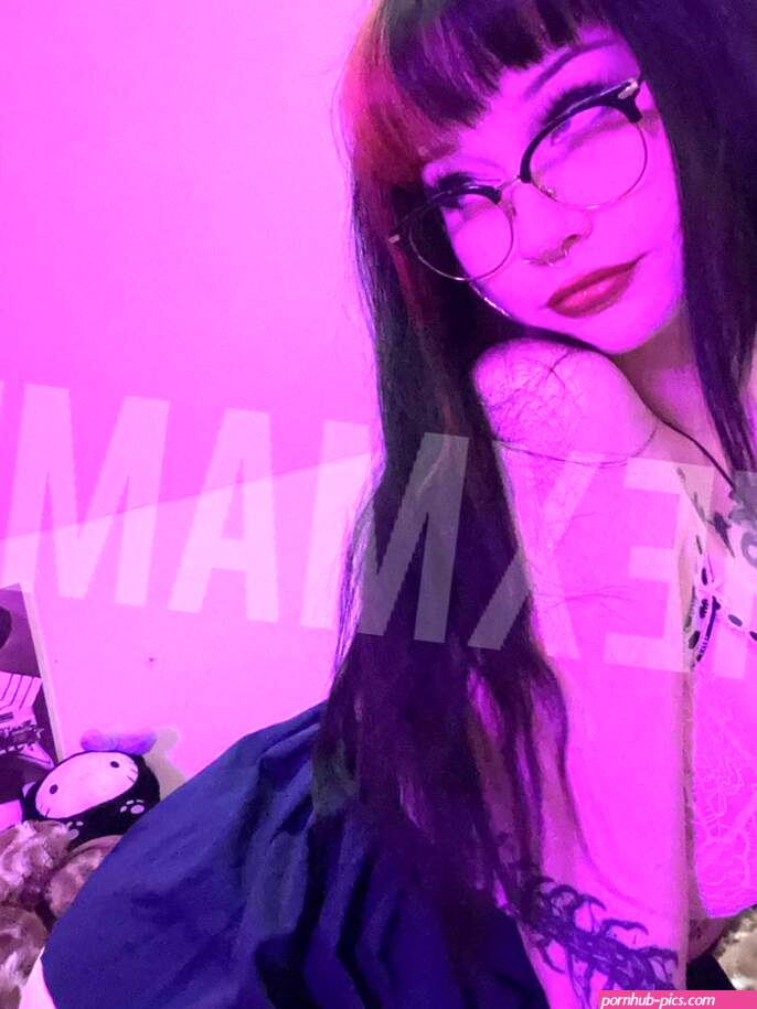 HexMami HexMami Posts X