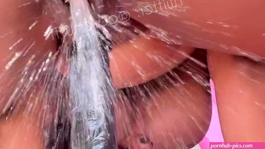 MASSIVE GUSHY SQUIRT ON BBC