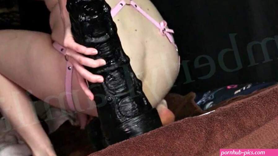 Homemade anal vid with huge dildo seahorse by hankeys