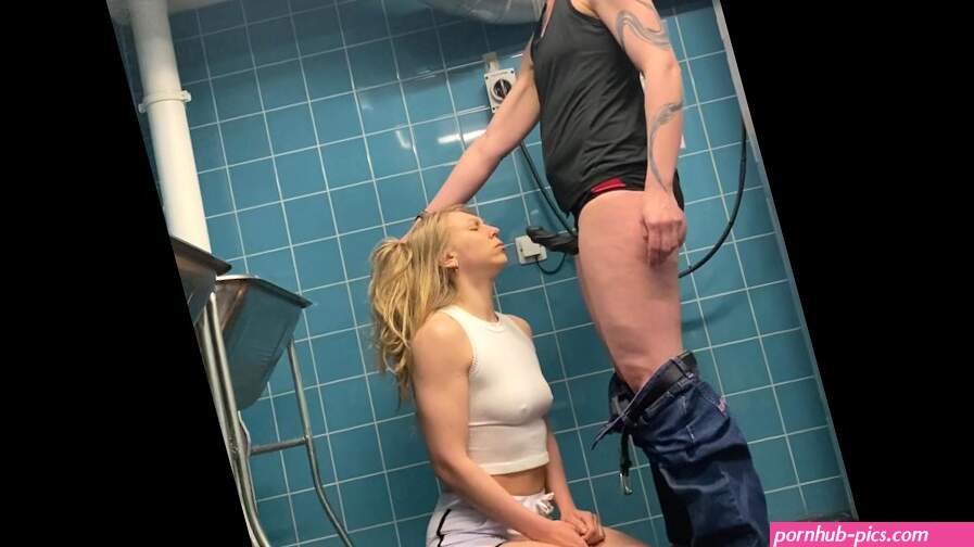 Surprise Common Laundry Room Fuck Lesbian Strapon Facefuck Free Use Oral Squirt