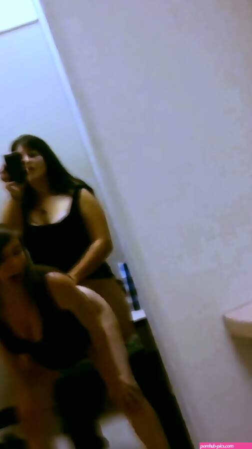 Kinky Lesbian Webcam Babes Strapon Fuck In Public Changing Room