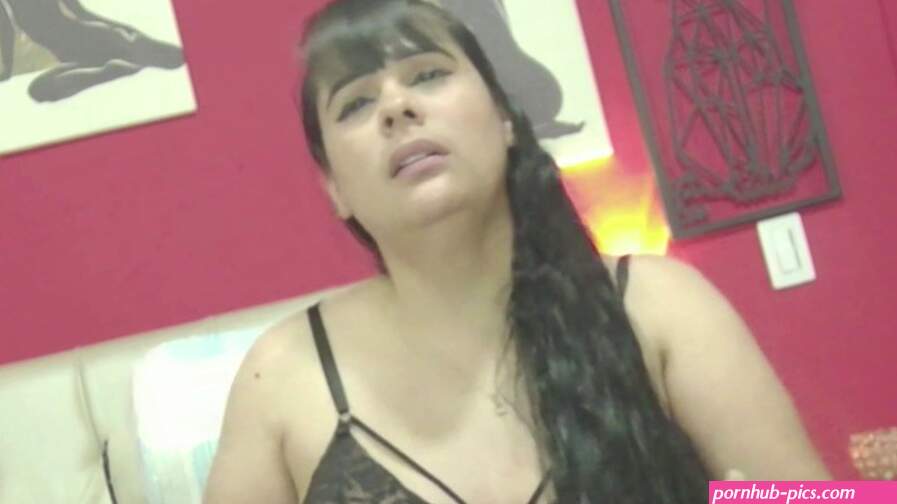 Pornite69 Cam Model: Free Live Sex Chat