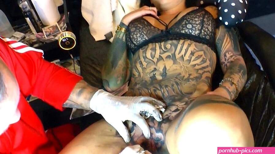 Gratis Poesje tatoeage pornovideos