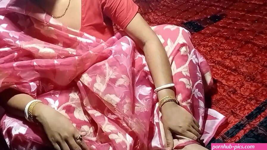 Red Saree Bengali Wife Fucked by Hardcore Official video By Localsex31