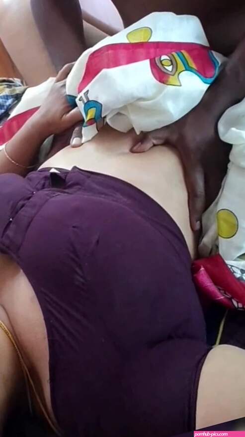 Bengali Wife in Saree Fucking Hard by Black White Desicat: Housewife Indian Desi Missionary Homemade Porn