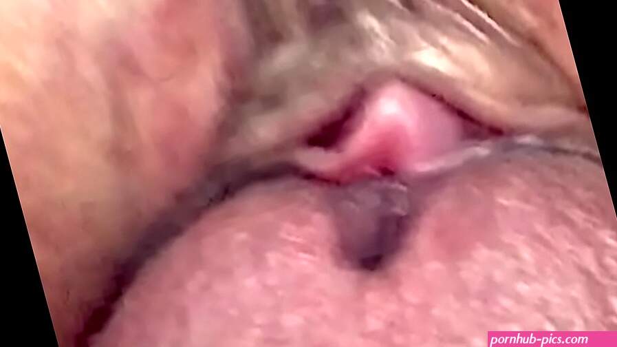 Persian pussy closeup 1