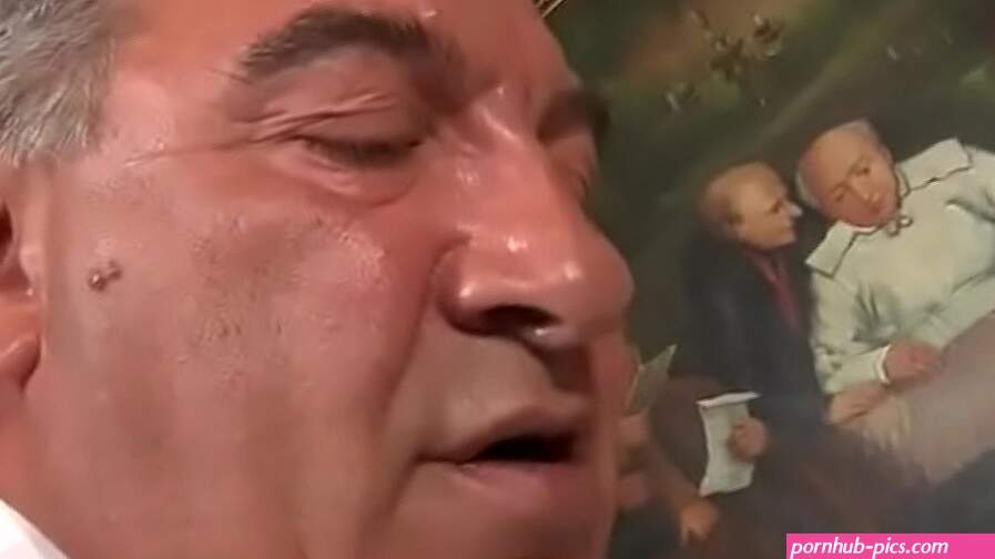 O maduro Roberto Malone ataca novamente