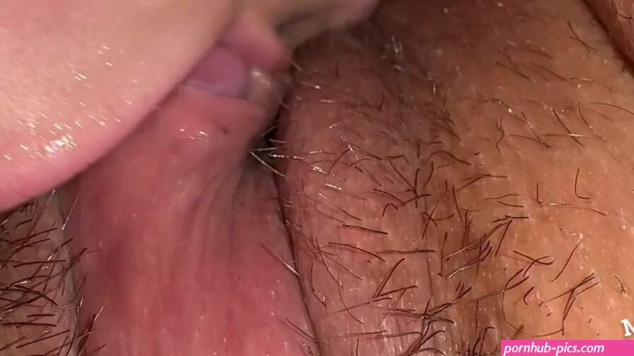 Lesbian Licking And Sucking Clit MissAndDom