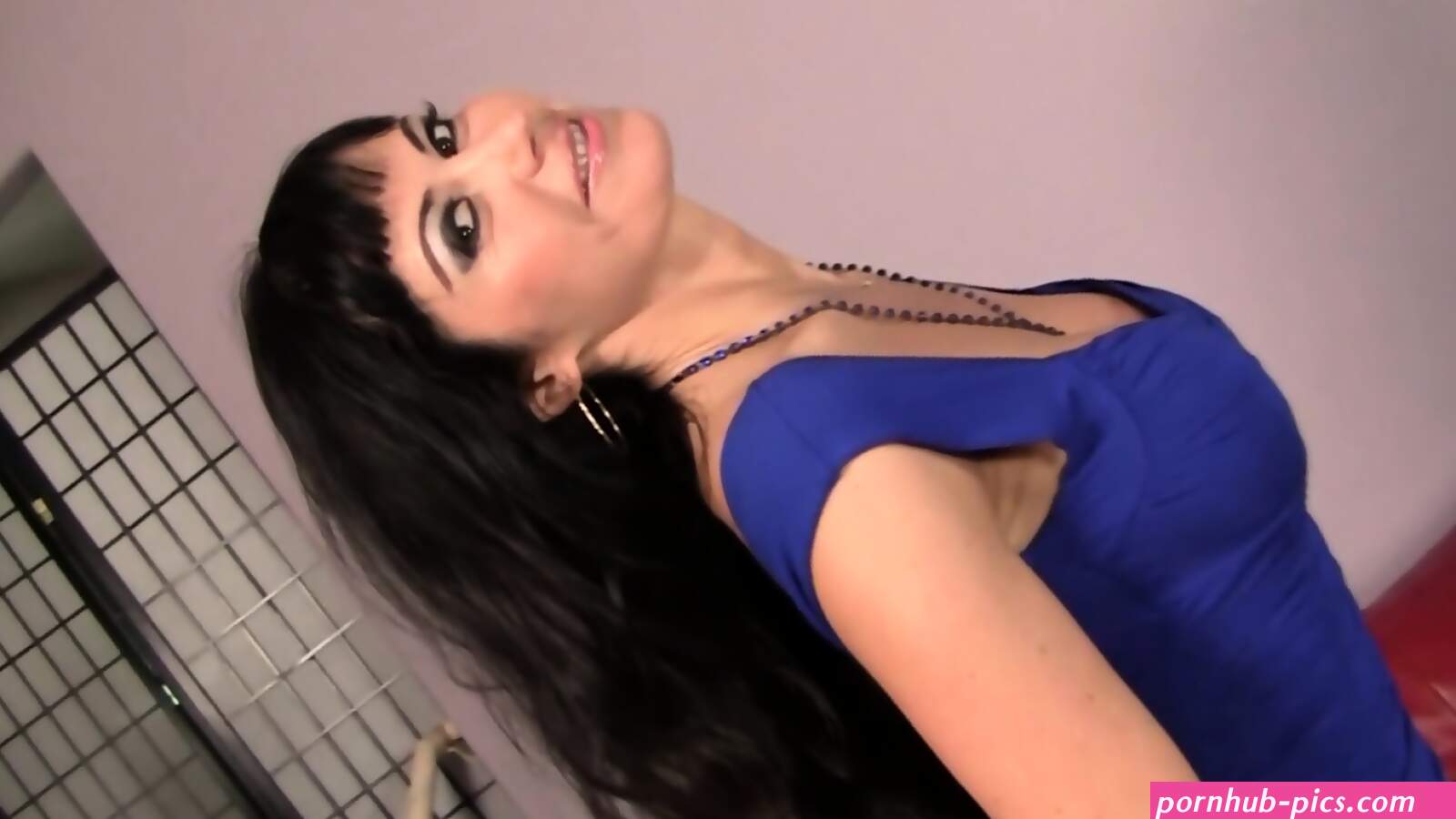 A Esta Milf De Grandes Tetas Falsas De Whornyfilms Le Encanta El Sexo Anal