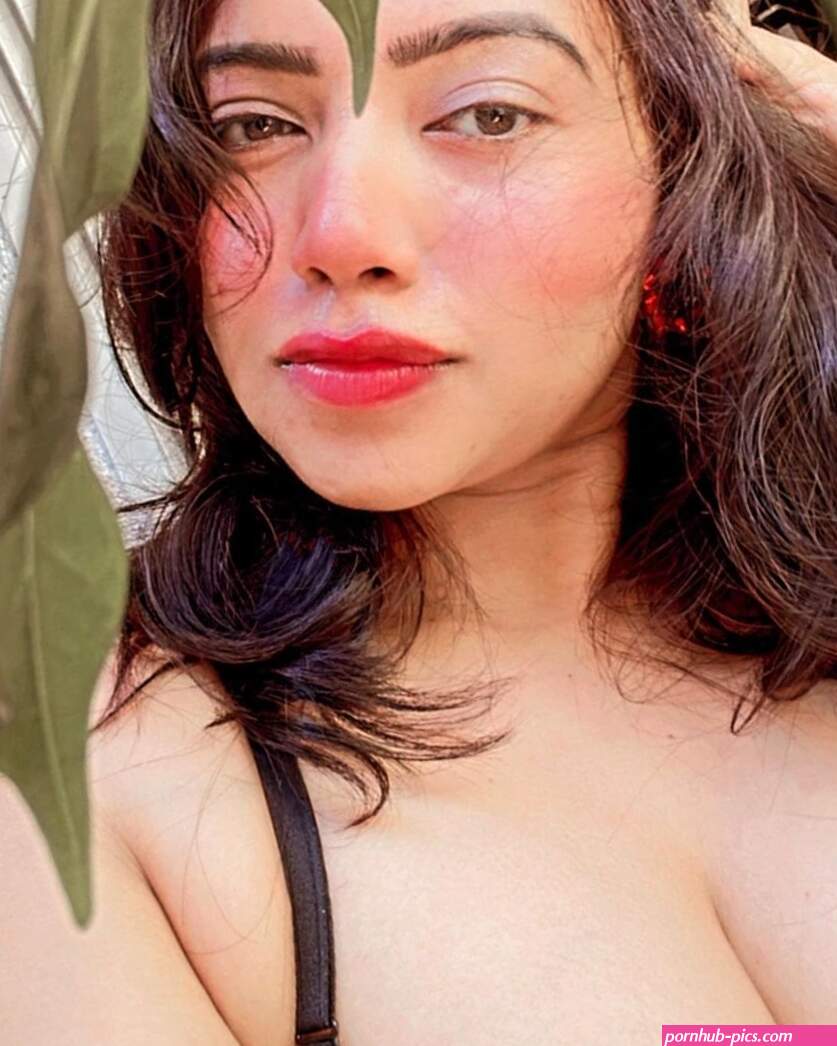 Rekha Mona Sarkar