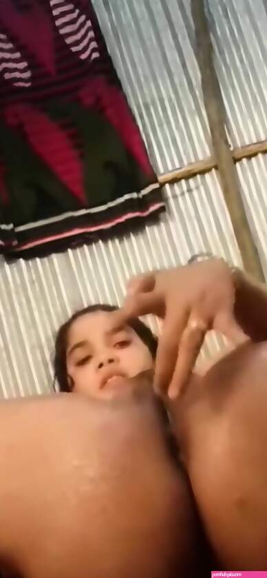 Desi Village Girl Morning Mood Hard Fingering Ass Hole Fuck Show