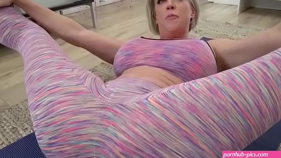 OLD step MOM FUCKS WHILE DOING YOGA- Dee Williams