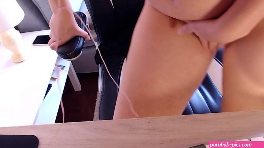 VIDEO CALL With Stranger Makes Her MASTURBATING FINGER LICKING And ASS SPREADING ! HOT HAIRY PUSSY