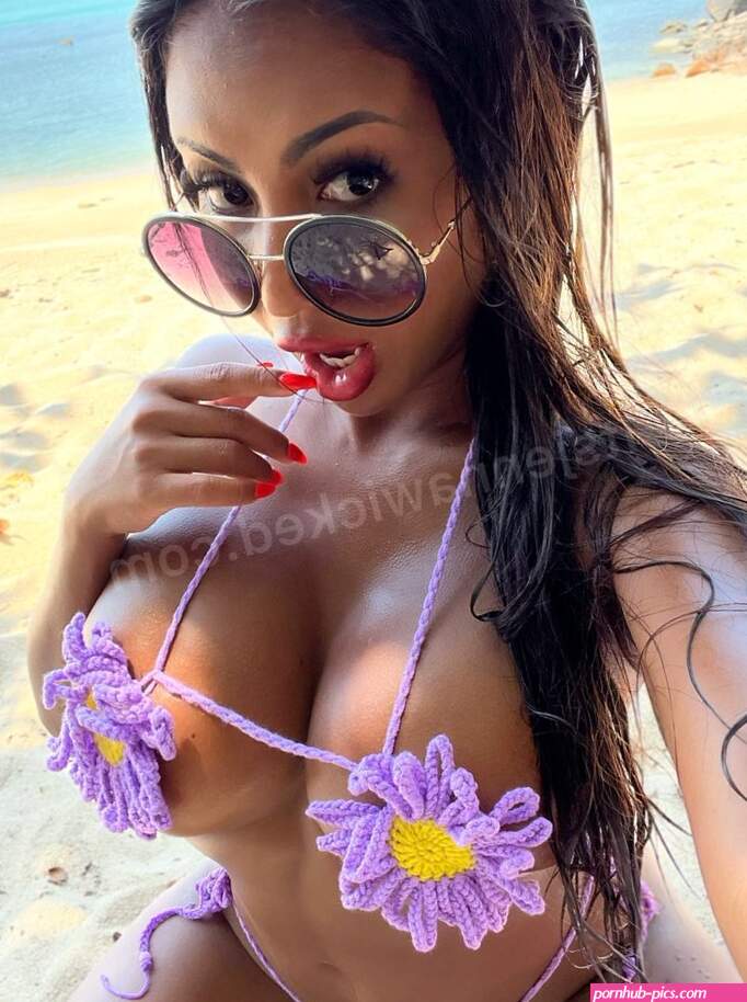 Jenna Wicked I answer on my OF itsjennawicked Posts and Replies X