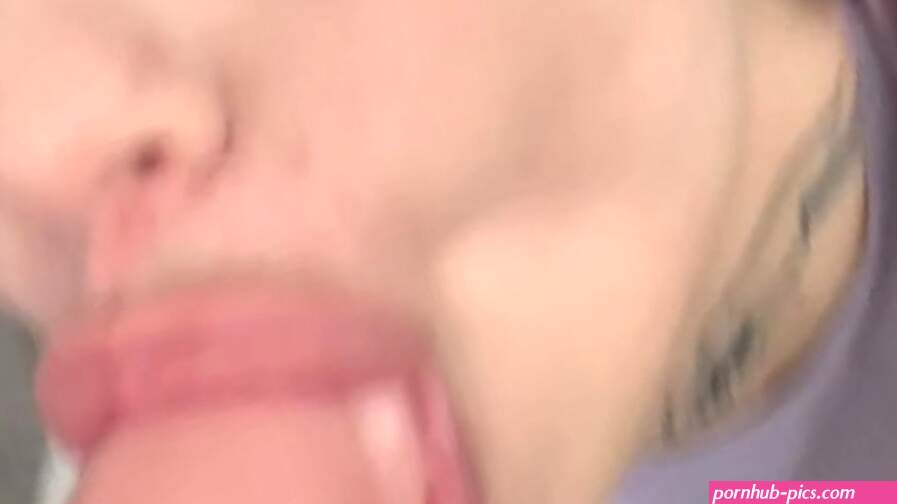 POV Blowjob with Eye Contact Porn Videos