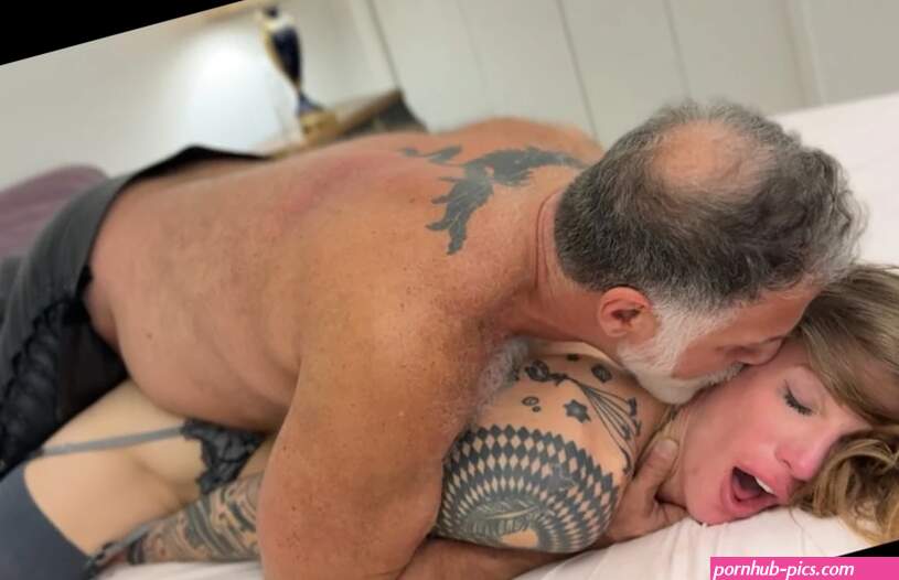 Daddy Milks Trans Girl Prostate: Shemale Ladyboy Porn feat. Gray Perrier