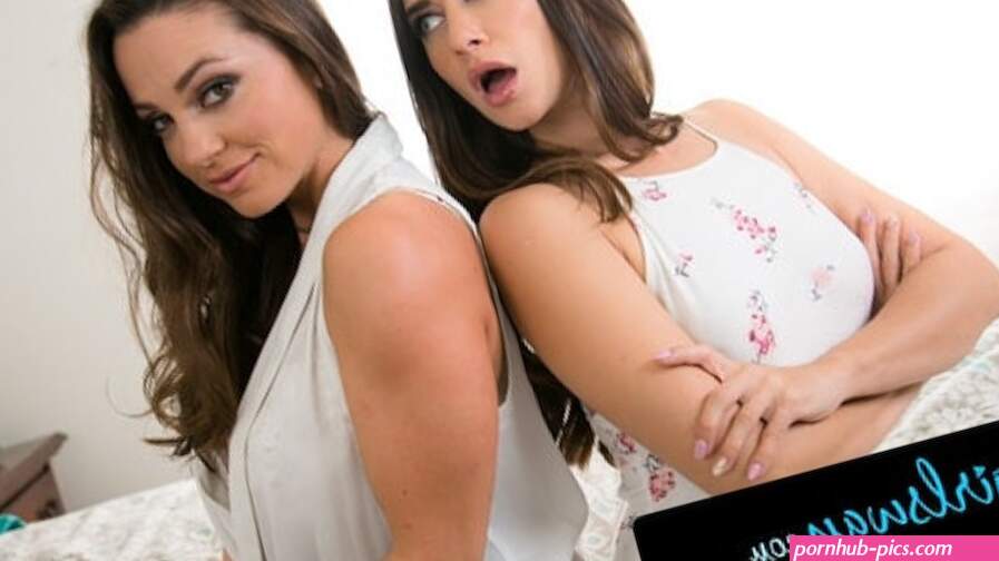 GIRLSWAY