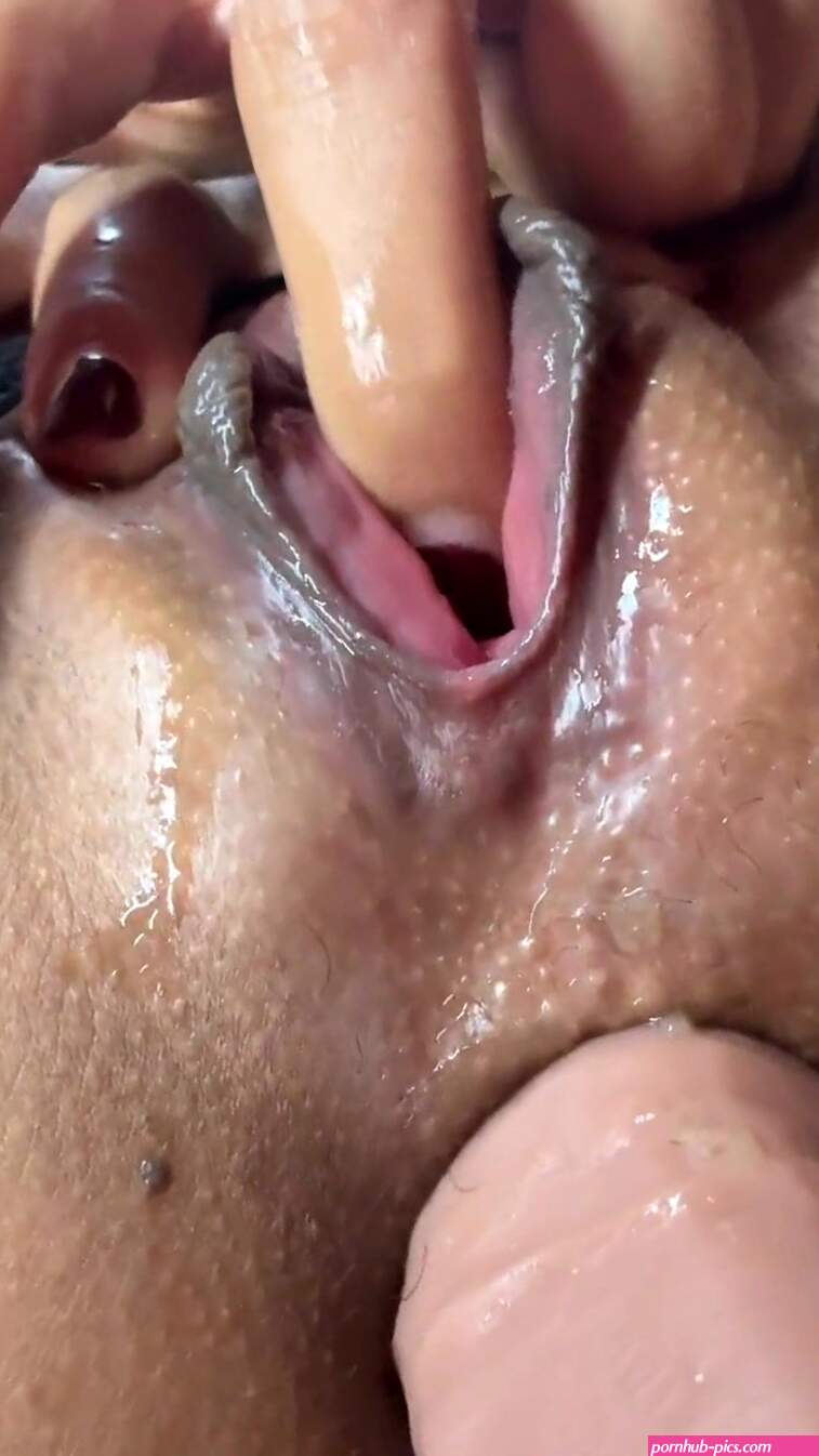 Asianfantasyx Anal Dildo Ride Closeup While Fingering Onlyfans Leak