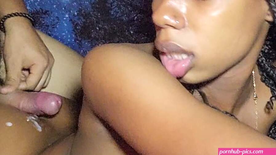 Big Ass Ebony Teen gets cumshot after sucking and fucking