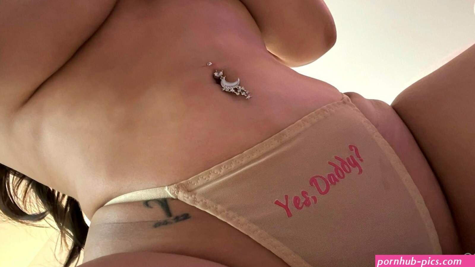 Ngan Nguyen linnynguyen nganguyeen Fuite de Nus OnlyFans