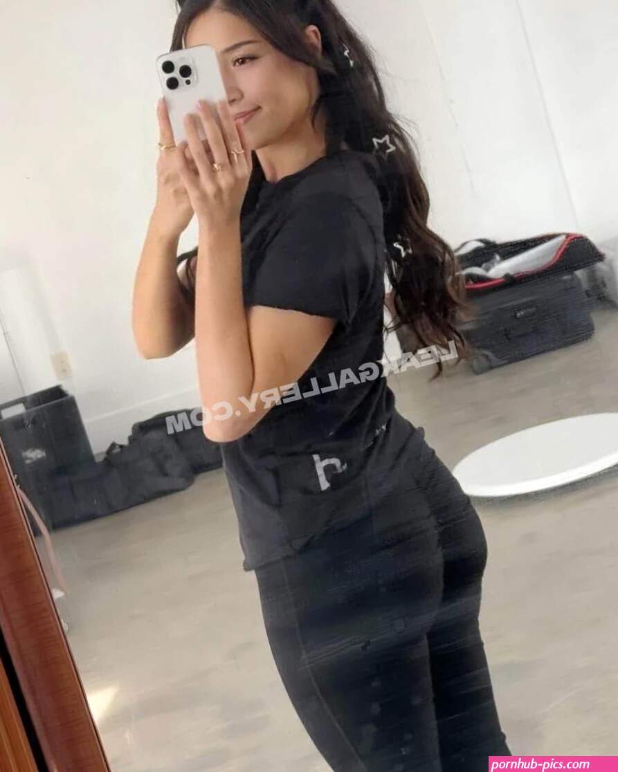 Pokimane Exclusive Leaked Nude Onlyfans 3294210