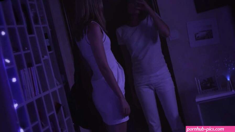 CAMILLE CLARIS Nude