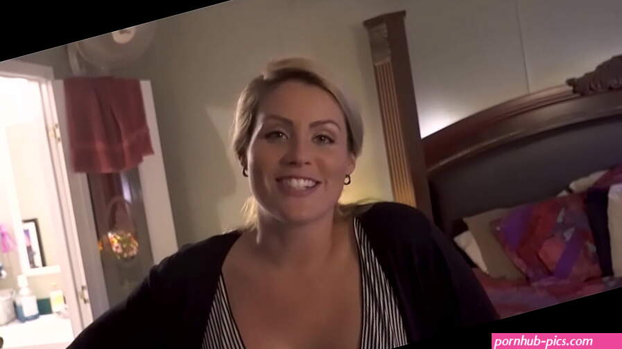 Step Mom Helps Hurt Step Son Take A Bath Coco Vandi