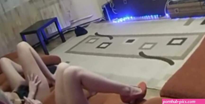 Girlfriends watching porn