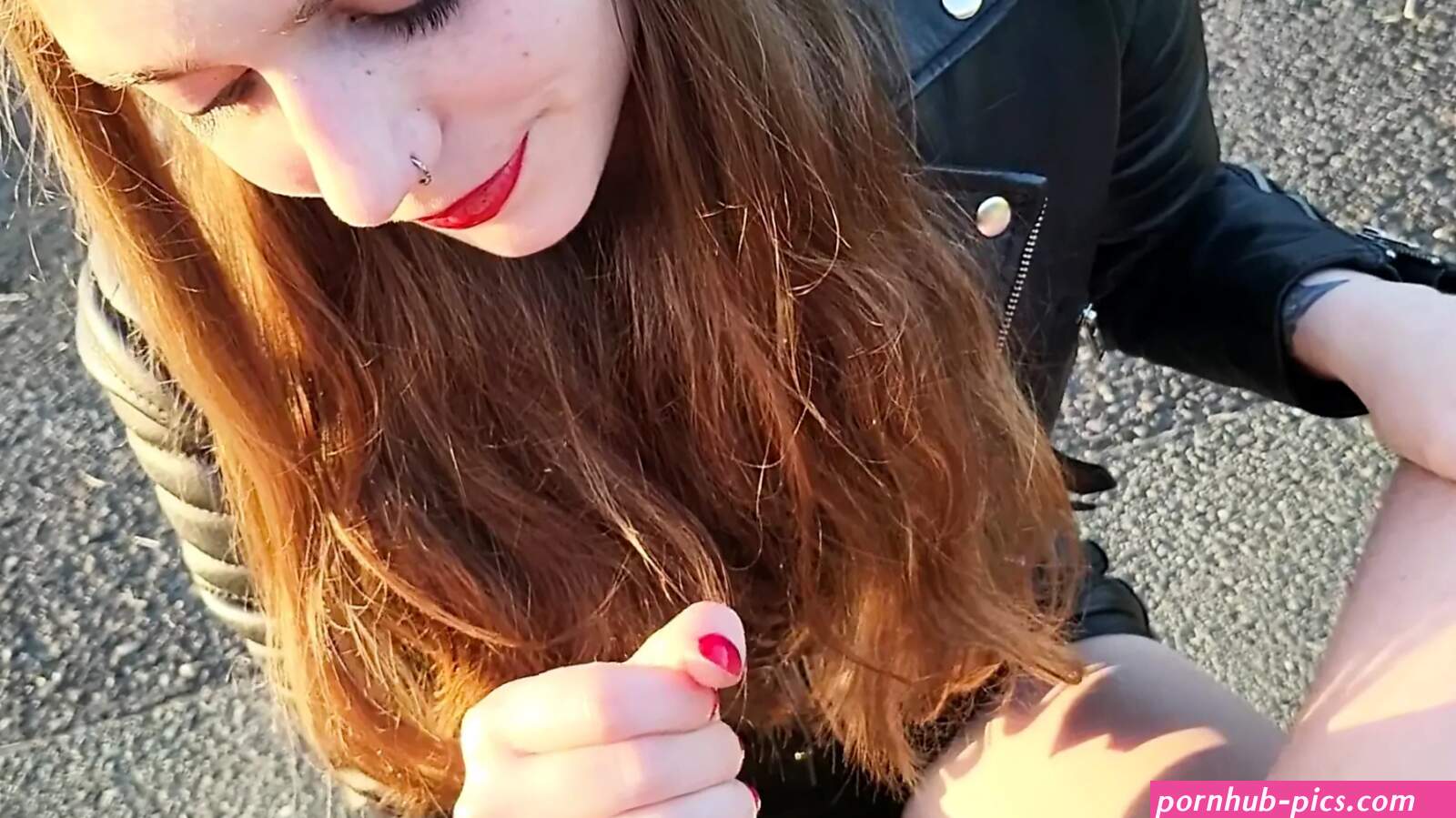 Hot Teen Blows Public in Leather: Amateur Porn feat. Zara Bizarr by FapHouse
