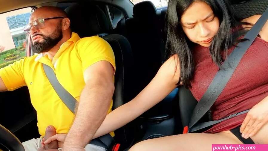 Public Car Sex with a naughty black haired Latina Hooker 4kPorn.XXX