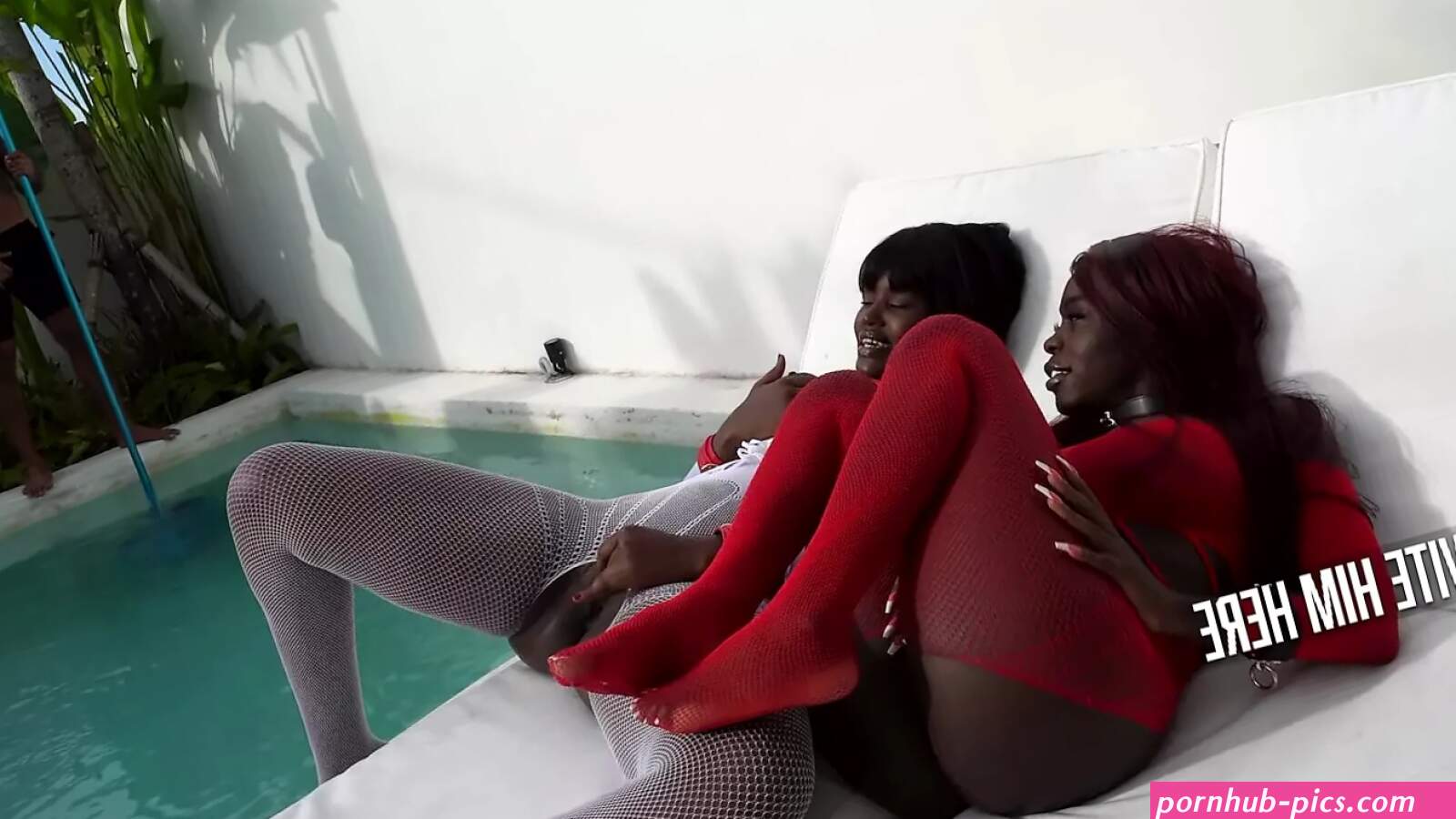 Two Girl Two Big Ass Porn Videos